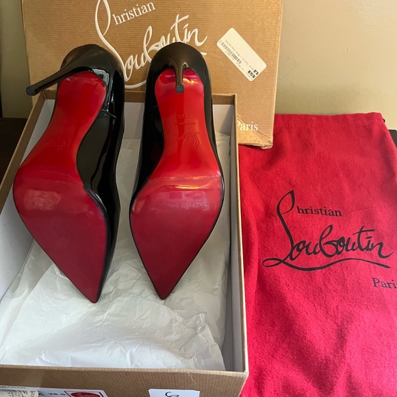 Red bottom high heel’s - Picture 2 of 5